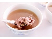 台南麻豆人气牛肉汤　肉燥饭吃到饱、厚葱蛋！