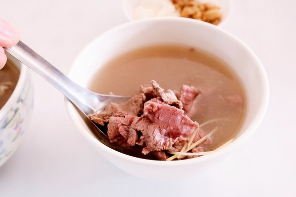 ▲台南麻豆阿荣牛肉汤。(图/Sean提供)