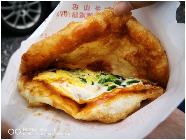 ▲金珠葱油饼(罗东店)。(图/大口提供)