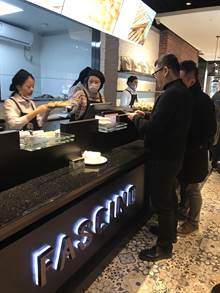 制造业台商转型 攻上海面包市场