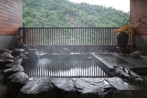 快叫男友收藏全台十大温泉旅宿