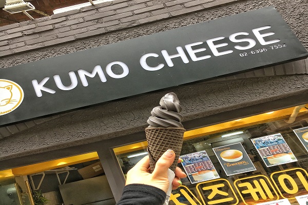 韩国美食新流行全黑冰淇淋成ＩＧ必分享