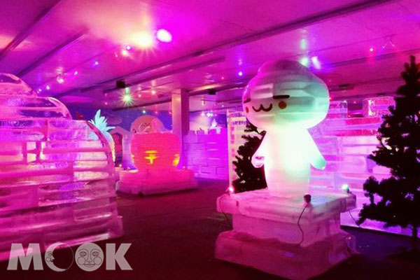 零下15度冰宫新亮点酵母宝宝冰雪乐园