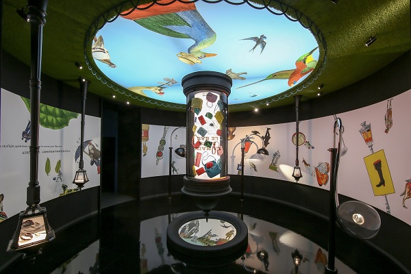 巴黎街头场景搬来台北爱马仕奇境漫游特展