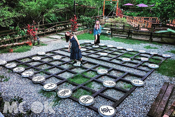 巨型棋盘隐藏山林都会秘境景观餐厅