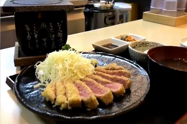 不用去日本吃！吉兵卫台北店推出炸牛排