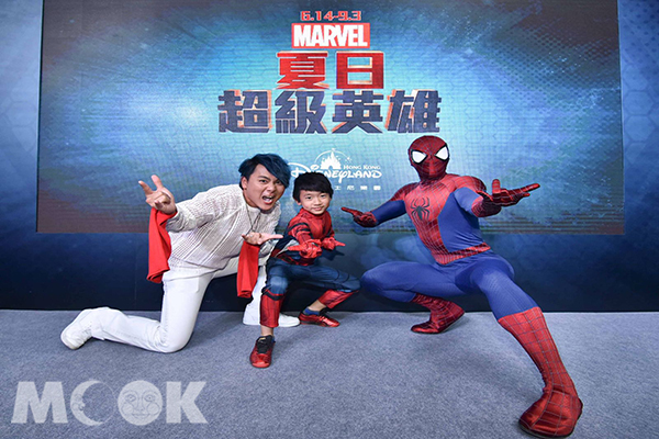漫威英雄集合香港迪士尼王仁甫父子联手蜘蛛人