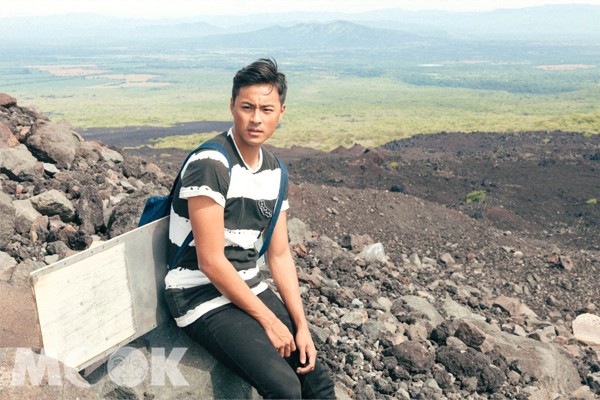 冒险王必访探险热区极限火山滑板体验