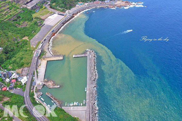 空拍阴阳海绝景俯瞰台版蓝洞之美