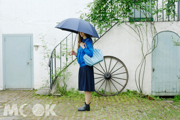 下雨出门变时尚AfternoonTea法式风格雨天穿搭