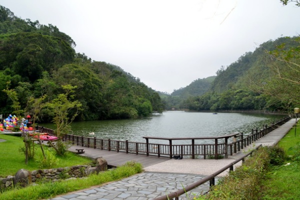 宜兰休闲好去处长埤湖环湖步道启用