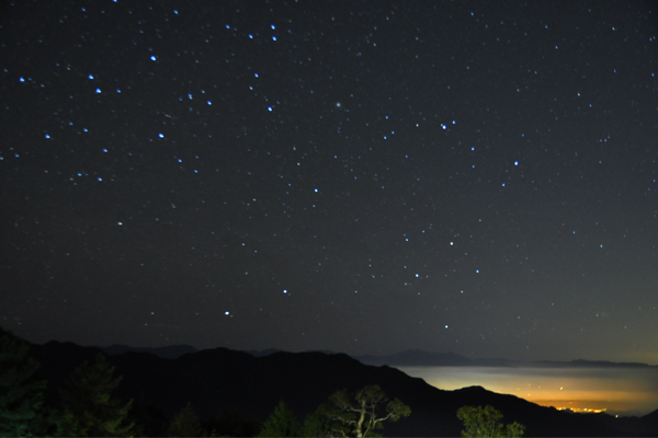 年度最大追星盛事双子座流星雨登场