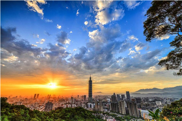 世界级的8大高楼台北101又美又安全上榜！