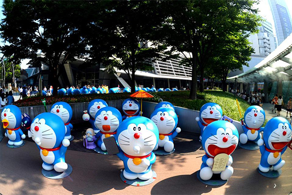 东京夏之祭！六本木66只哆啦A梦出没