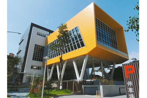 超吸睛！新五泰国民运动中心试营运免费使用