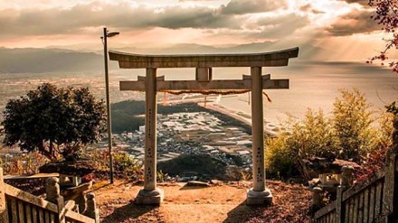 天空的鸟居！日本四国高屋神社