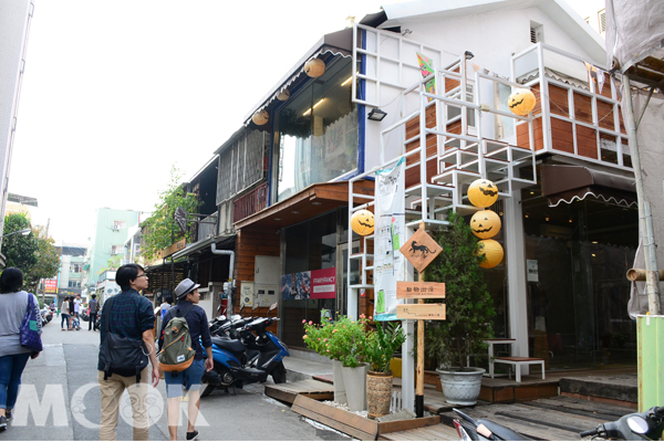 逛逛勤美范特喜117巷特色店家漫步