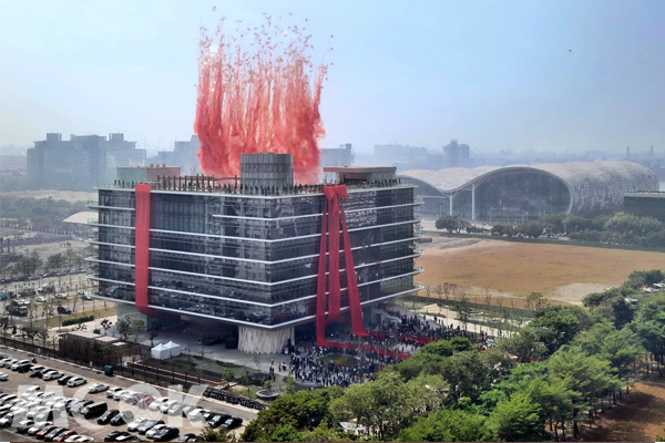 高雄人拆礼物！市图新总馆落成馆中有树很童话