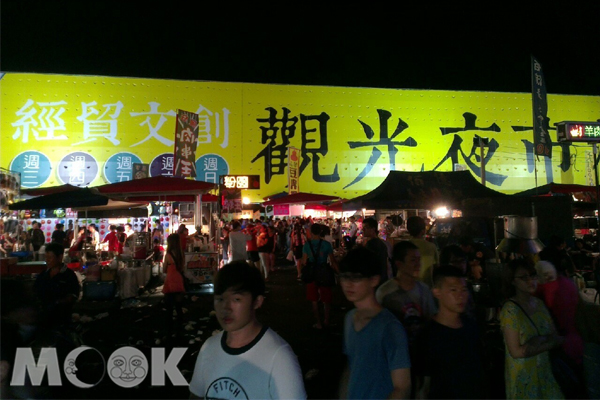 全台最大水ns经贸观光夜市开幕！