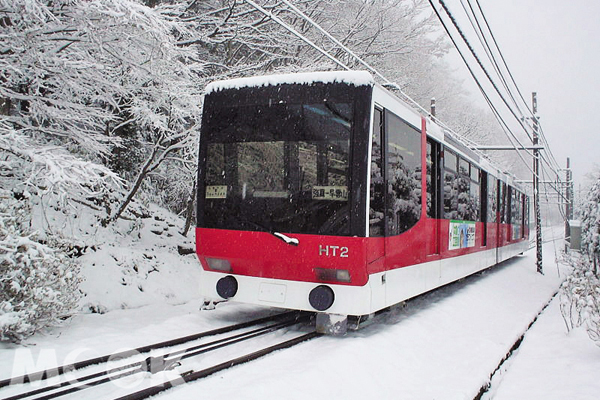 日本箱根登山铁道本格的自然绝景山岳铁道