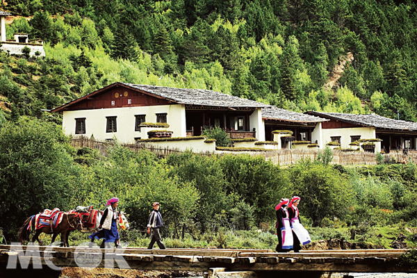 云南古镇慢旅行轻拥丽江古城、香格里拉人间净土
