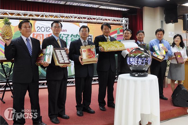 凤梨酥不再是冬瓜制台南关庙下战帖得用土凤梨入馅