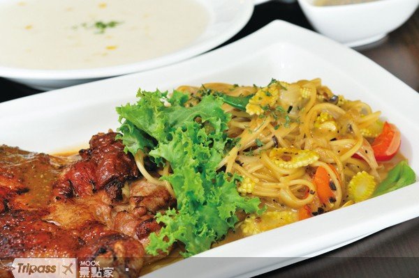 义式料理混搭在地风味──帕米加喏义式乡村厨房