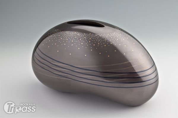 日本人间国宝中川卫首度来台开展