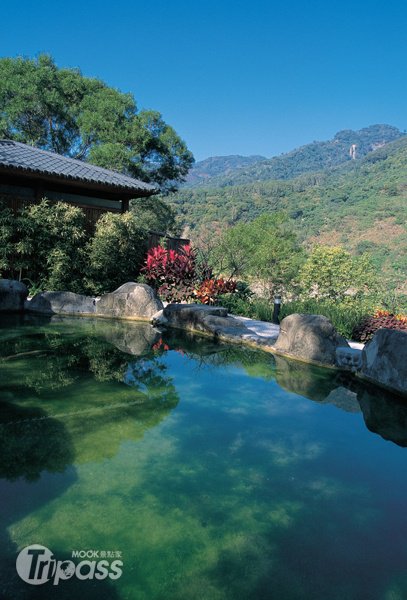 坐拥山林溪谷～芳晨温泉度假村