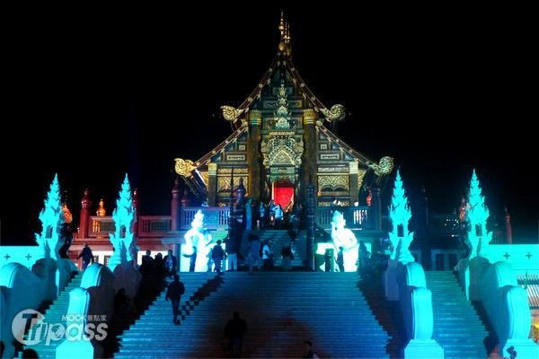 清迈花博游大金殿、梦幻花园成吸睛亮点