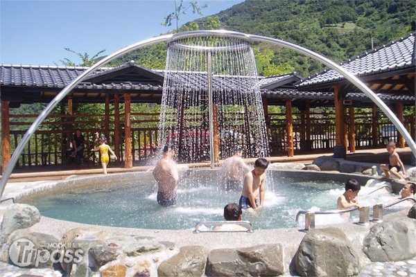 徜徉露天山林间～沙里仙温泉度假村