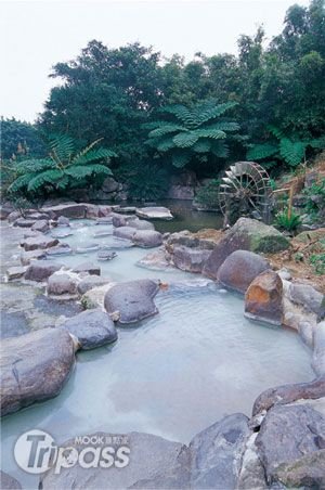 多功能游憩温泉餐厅～马槽花艺村