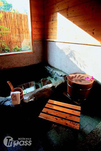 日式露天温泉～伊豆日式露天温泉