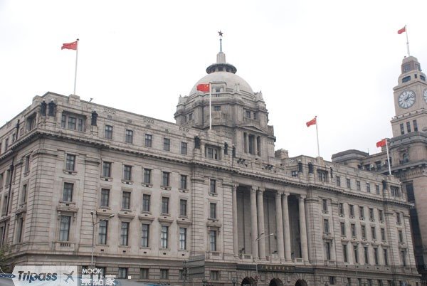 长荣上海、北京航线提供“精英舱”服务