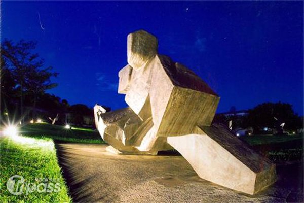开心艺术季登场，朱铭夏夜开馆免费参观
