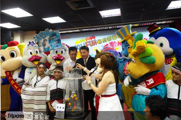 香港夏日盛会火热登场，二天一夜6,800起