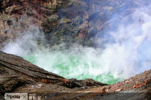 探访世界最大活火山口～阿苏火山::九州