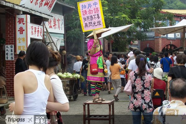 影城中秋回馈传暖意