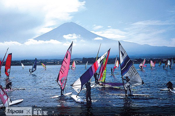 攀登富士山2日旅行团，感受圣山魅力的洗礼