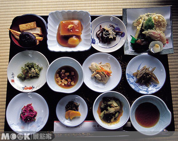 三百年斋馆吃得到风雅，御本坊芭蕉膳大有来头::羽黑山斋馆