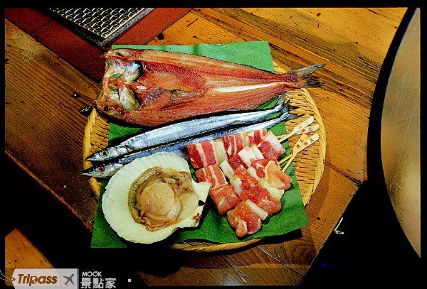 钏路特有炉端烧，边吃边烤边取暖::北海道::炉端炼瓦
