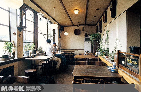 北海道秋日单车行，遍尝二世谷美食::赏枫::小樽
