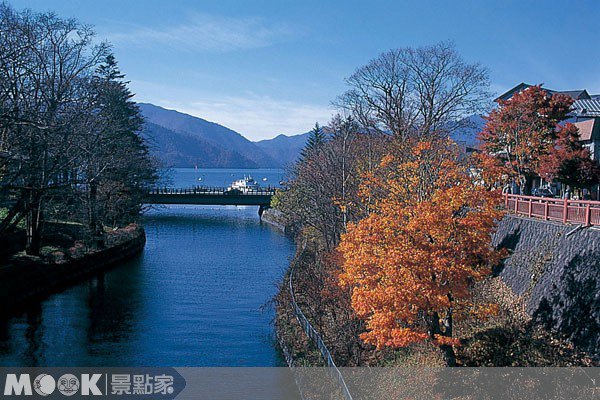 枫情日光！搭上新干线赏枫去::关东::温泉