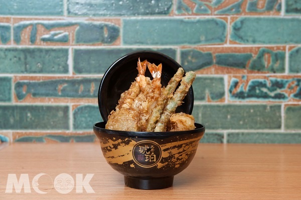 新加坡排队名店！人气N<饭琥珀天N<台湾登场