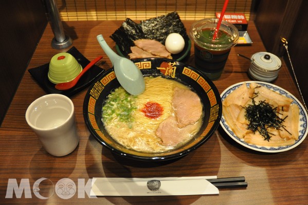 一兰拉面在台2号店！全球独家日式文青风