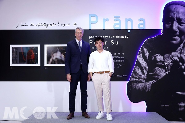 Agnèsb.旅行摄影艺术展PeterSu《PrāGa生命里的每一次呼吸》