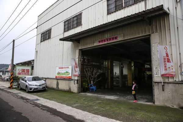 【亲子旅游】不凋零的热情！蜡烛观光工厂