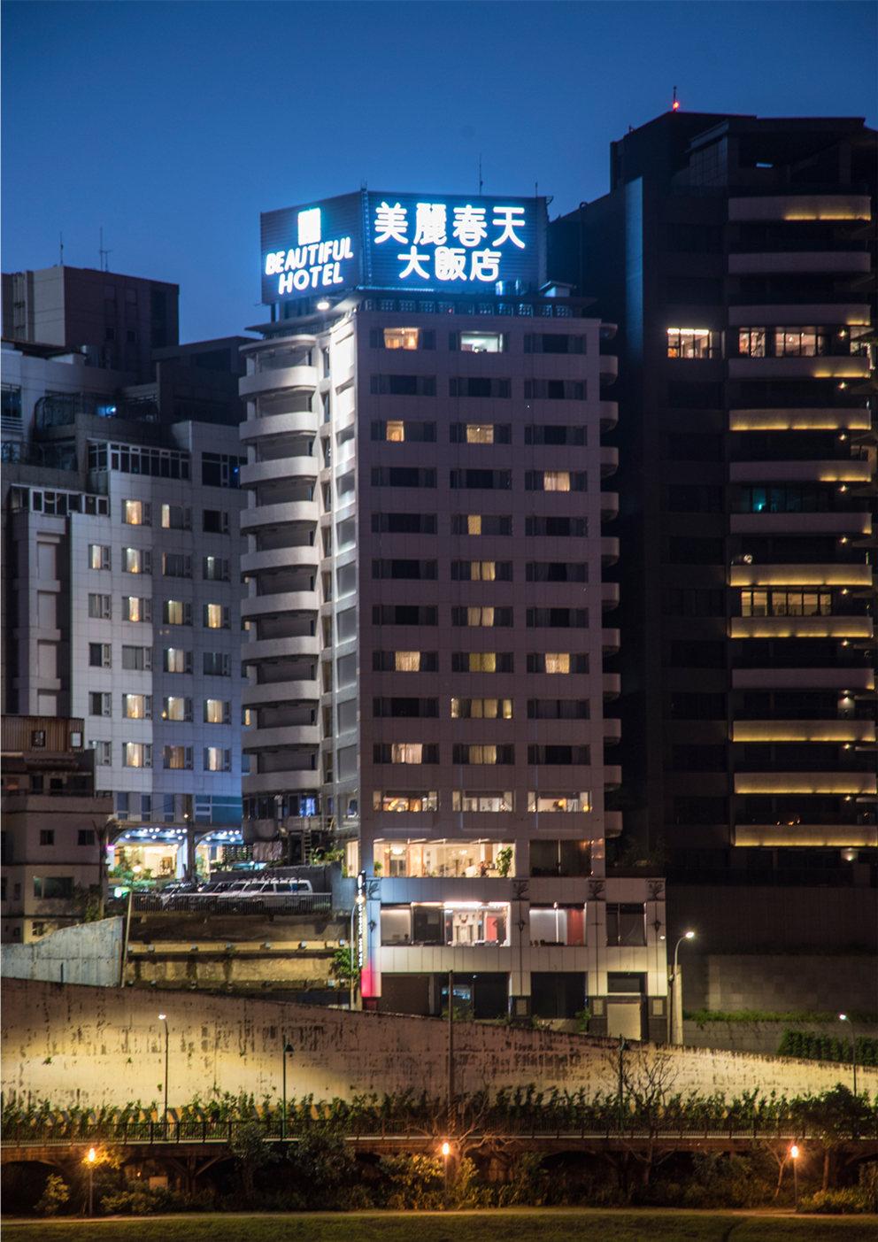 美丽春天观光大饭店