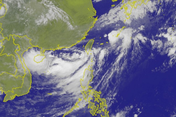 第六号台风凯米恐今日生成中南部大雨豪雨特报