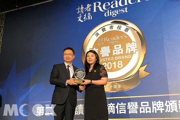 台湾廉航三度蝉联！读者文摘最高荣誉白金奖